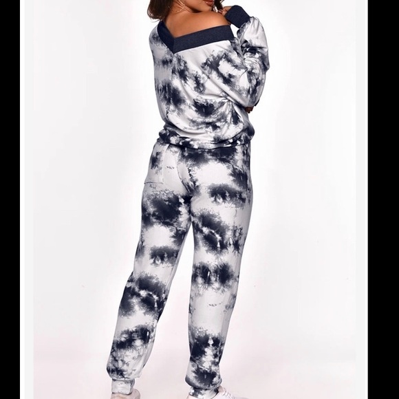 Tie Dye Pajama Set - Picture 4 of 5